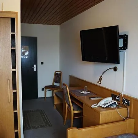 Hotel-landgasthof Henghuber * Rötz